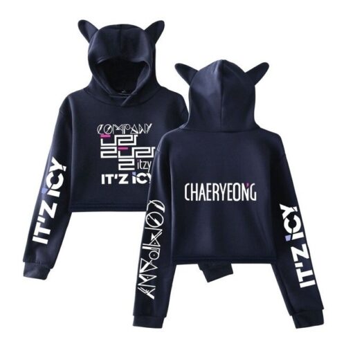 Itzy Chaeryeong Cropped Hoodie #1