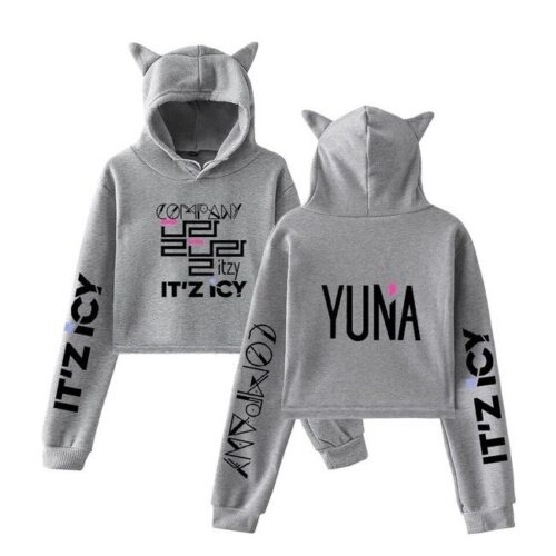 Itzy Yuna Cropped Hoodie #1